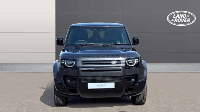 Land Rover Defender 3.0 D350 X-Dynamic HSE 90 3dr Auto Diesel Estate - Image 7
